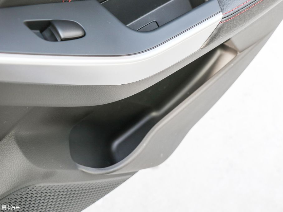 2018D60 1.6L XE քm