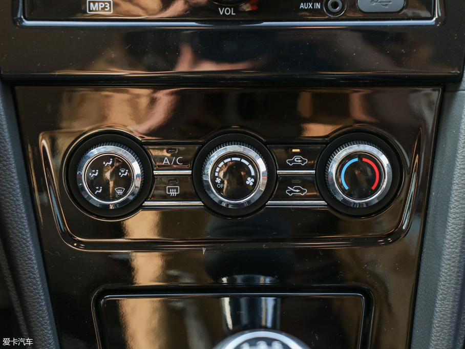 2018D60 1.6L XE քm