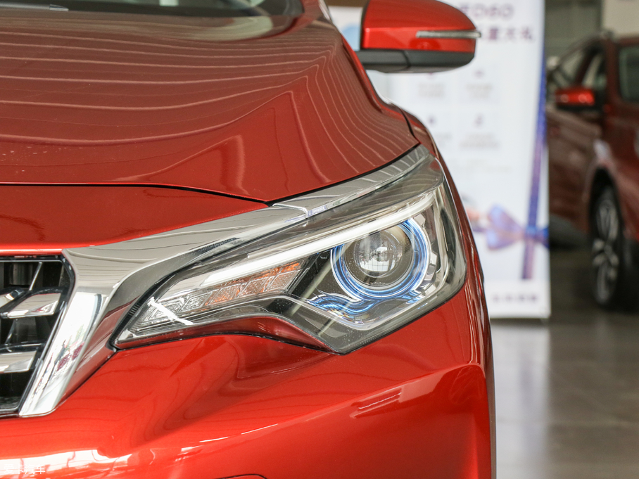 2018���D60 1.6L XL �ք�����Ӣ��