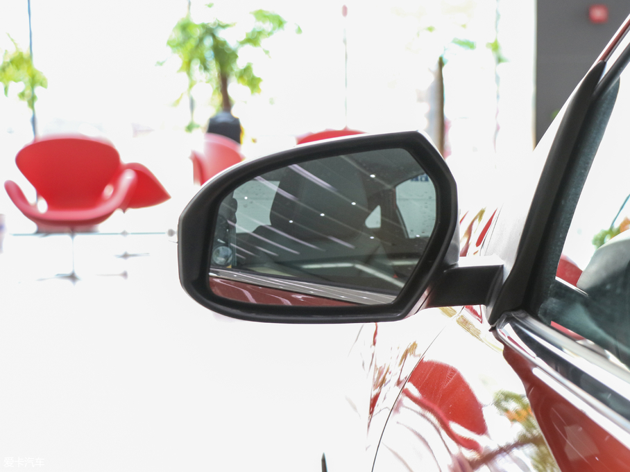 2018D60 1.6L XL քӢ