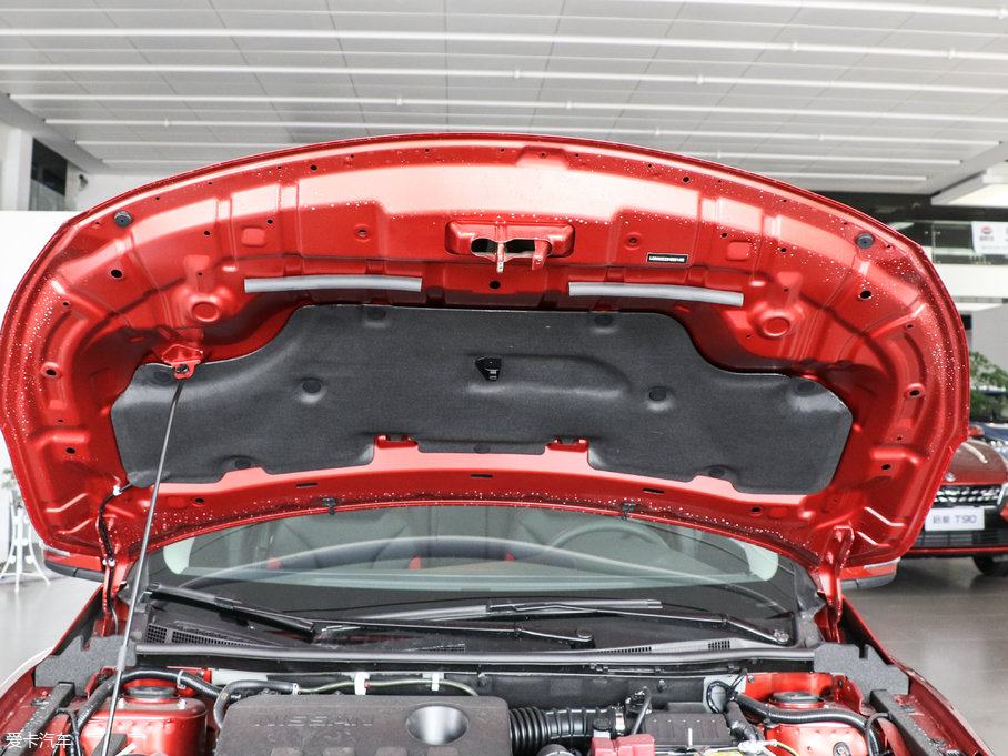 2018���D60 1.6L XL �ք�����Ӣ��