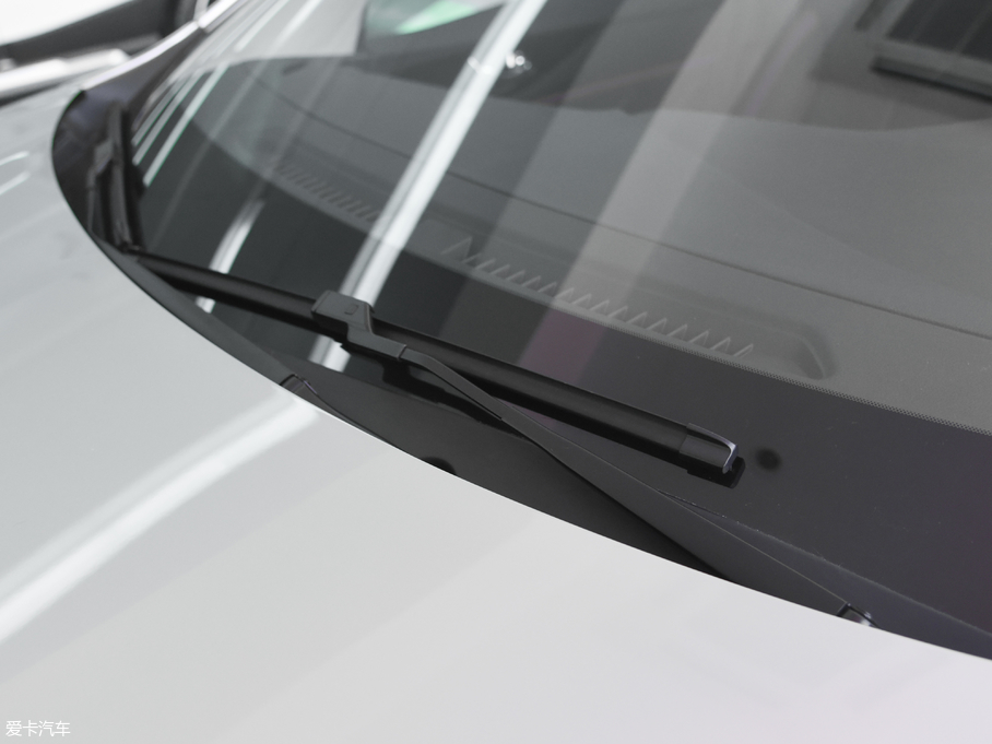 2018D60 1.6L XL քӢ