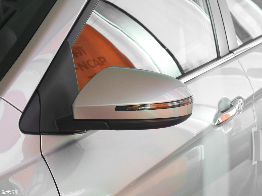 2018D60 1.6L XL քӢ