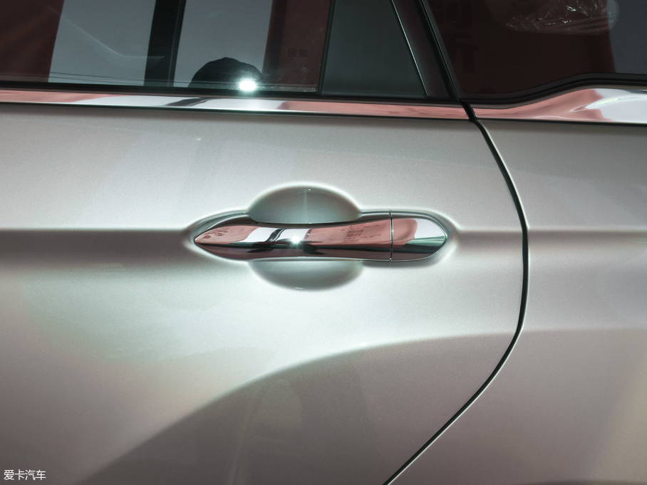 2018D60 1.6L XL քӢ