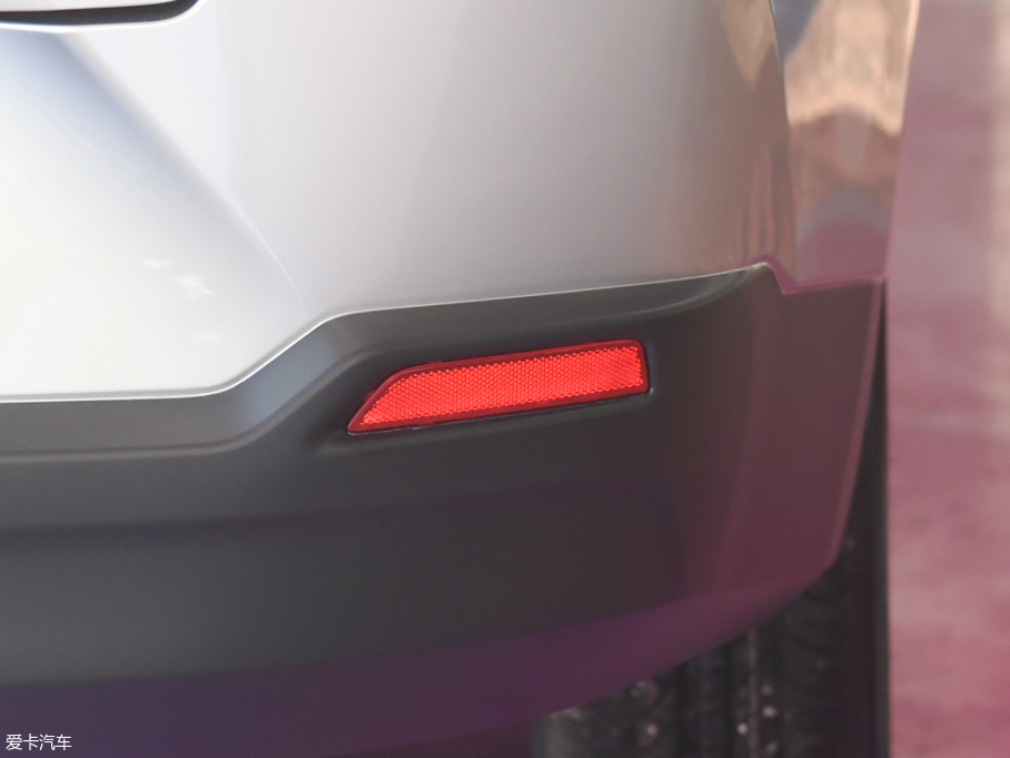 2018D60 1.6L XL քӢ