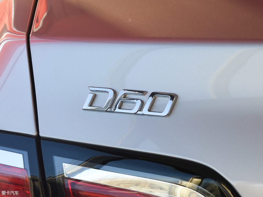 2018D60 1.6L XL քӢ