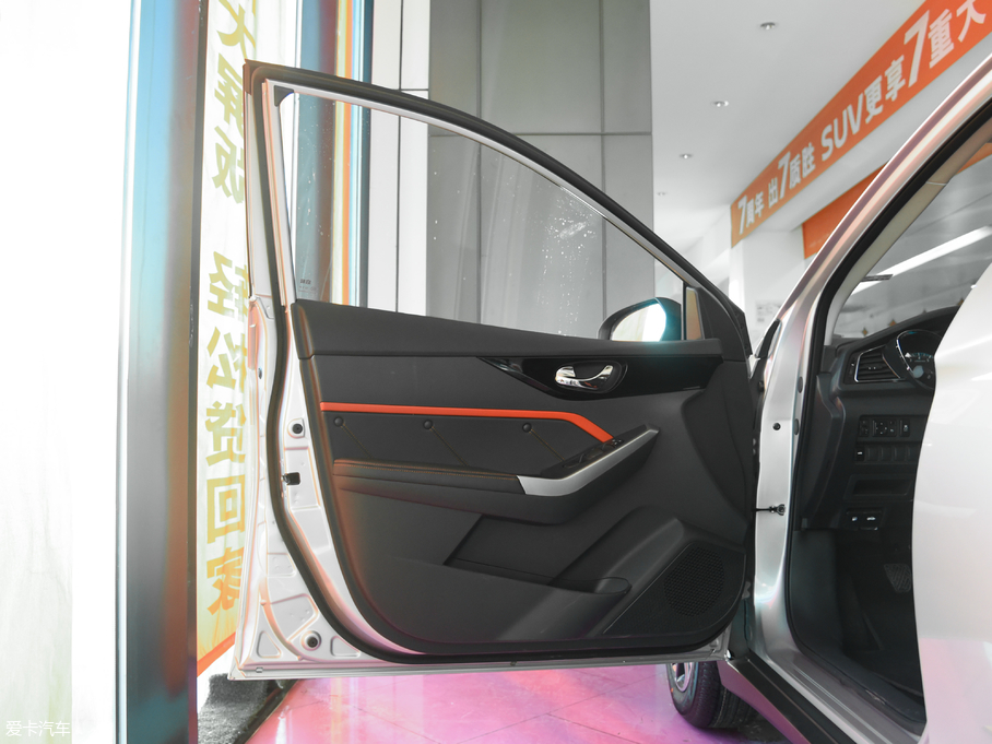 2018D60 1.6L XL քӢ