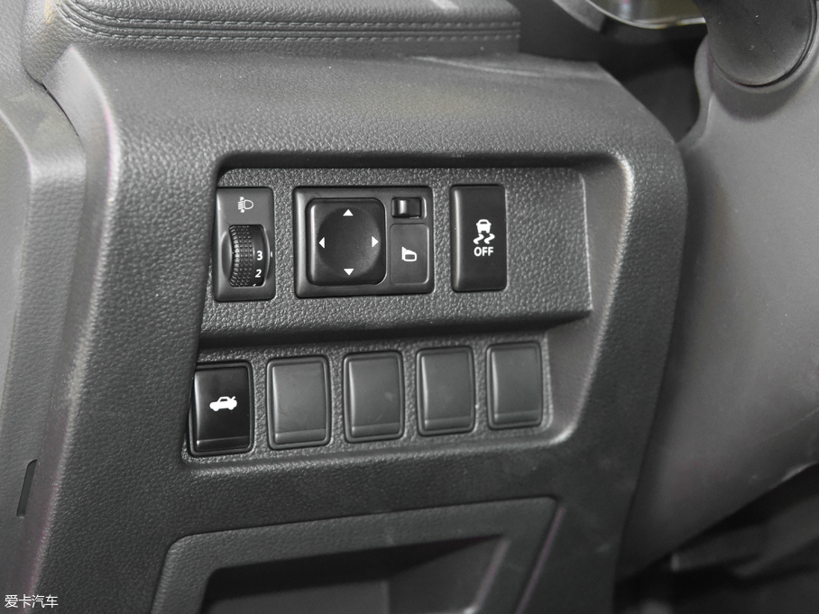 2018D60 1.6L XL ք(lin)Ӣ