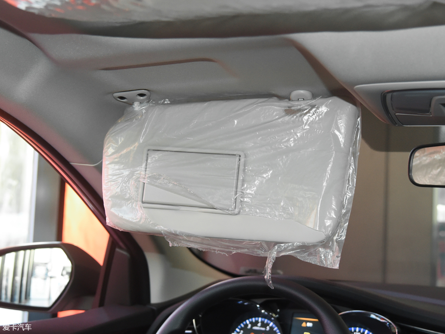 2018D60 1.6L XL ք(lin)Ӣ