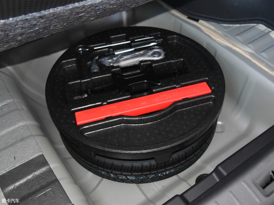 2018D60 1.6L XL քӢ