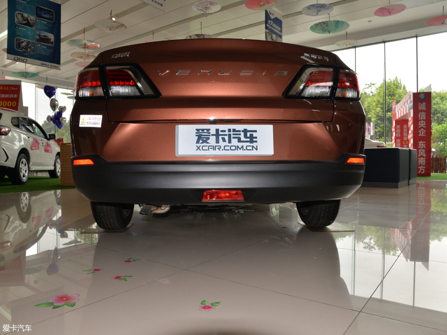 2018���D60 1.6L XL �ք�����Ӣ��