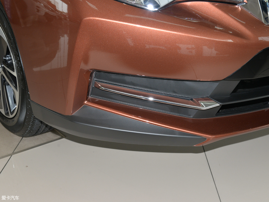 2018���D60 1.6L XL �ք�����Ӣ��