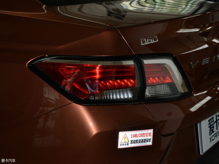 2018���D60 1.6L XL �ք�����Ӣ��