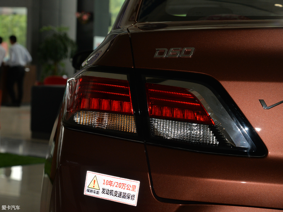 2018���D60 1.6L XL �ք�����Ӣ��