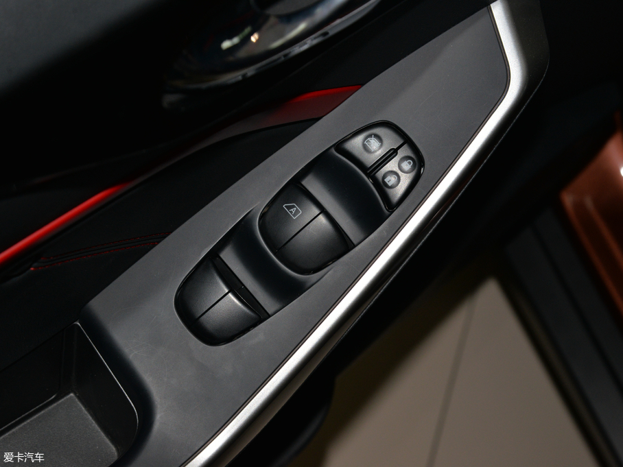 2018D60 1.6L XL քӢ