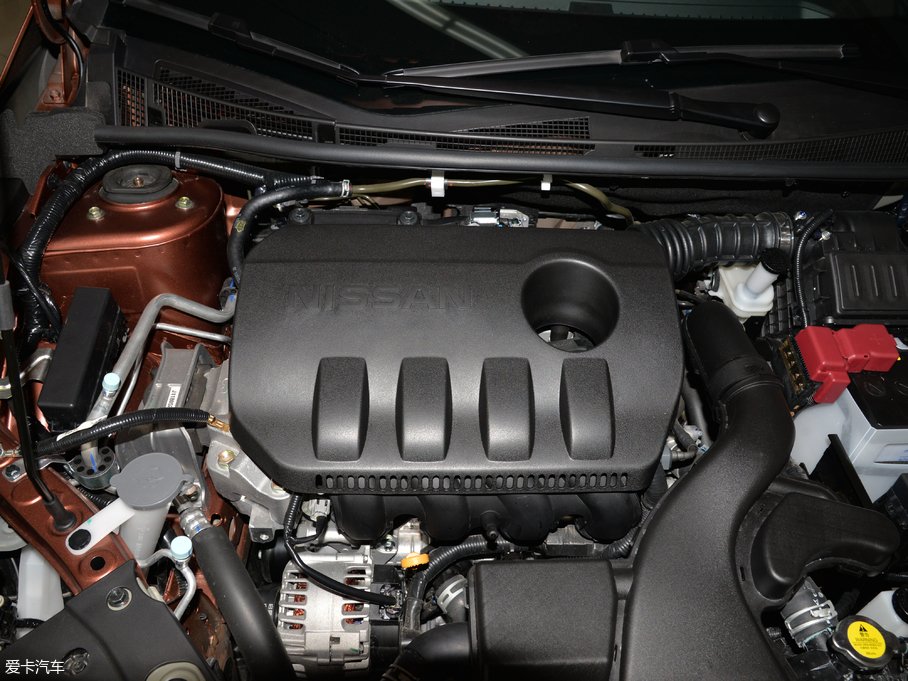 2018���D60 1.6L XL �ք�����Ӣ��