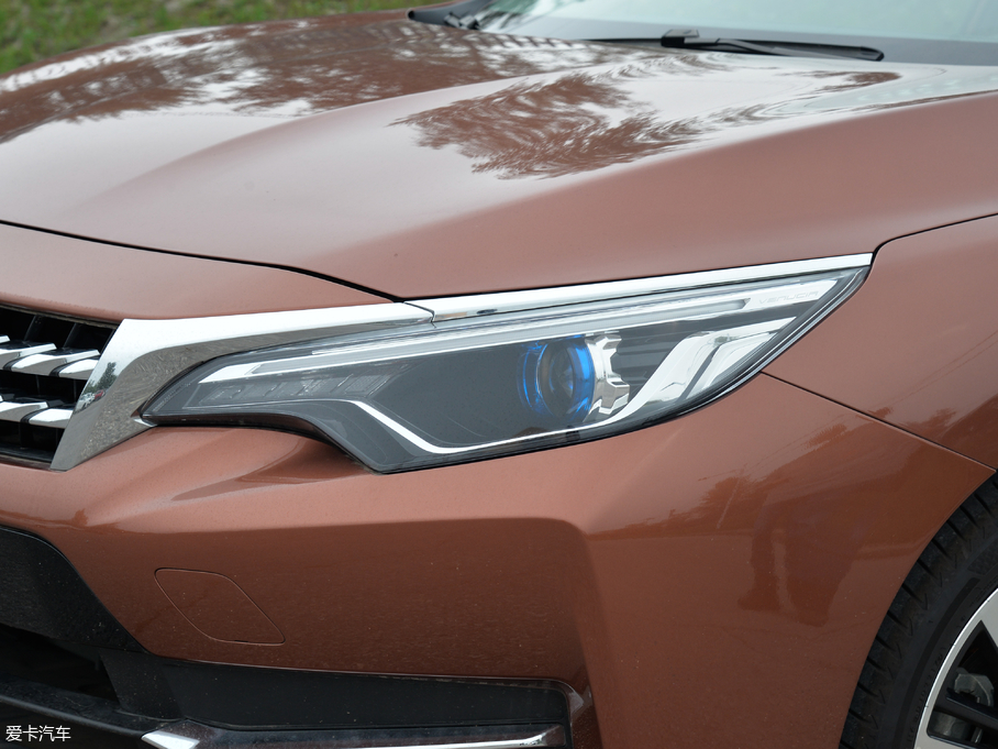 2018D60 1.6L XV CVTA