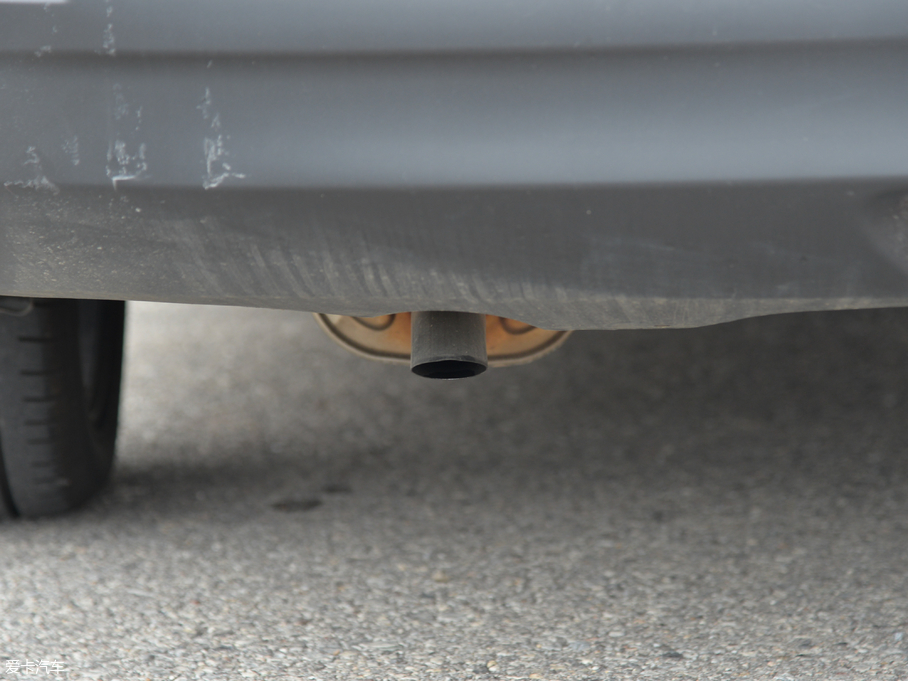 2018���D60 1.6L XV CVT�����A��