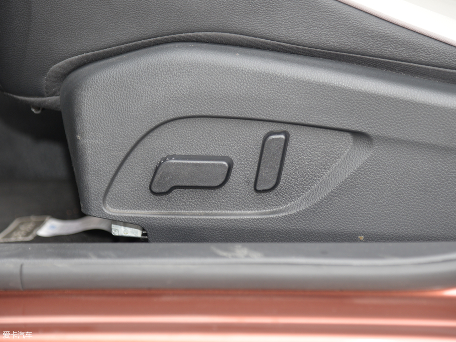 2018D60 1.6L XV CVTA