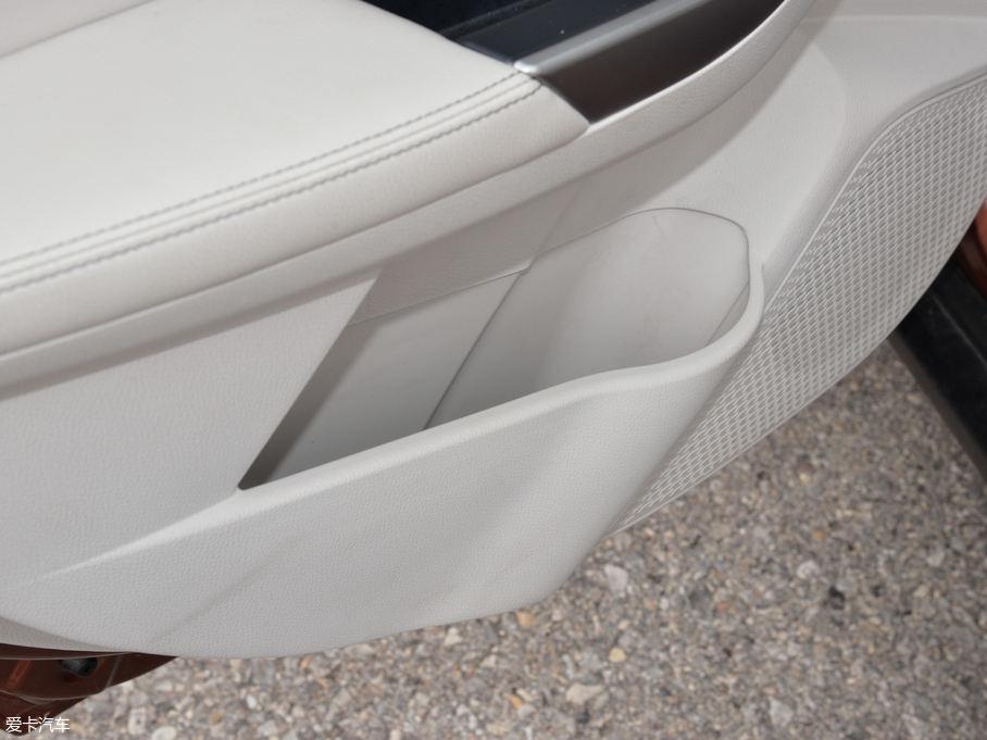 2018D60 1.6L XV CVT(lin)A