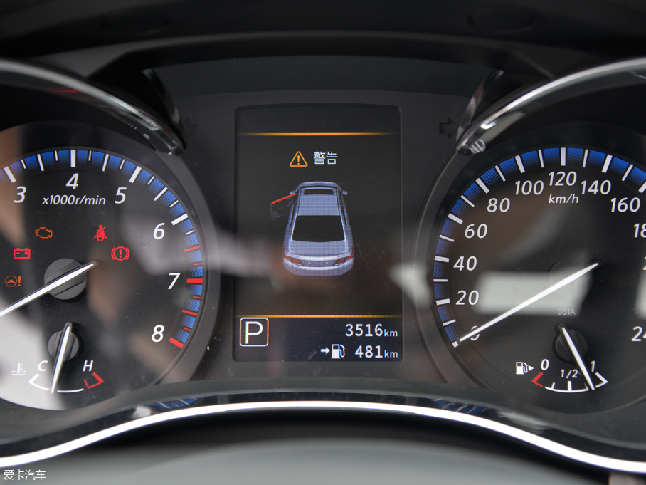 2018���D60 1.6L XV CVT�����A��