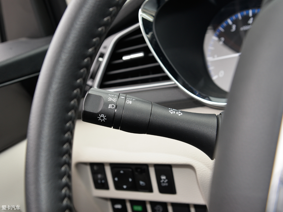 2018D60 1.6L XV CVT(lin)A