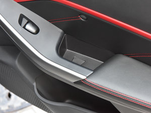 20181.6L XV CVTA g