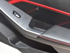 20181.6L XV CVTA g