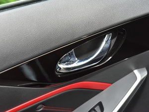 20181.6L XV CVTA g