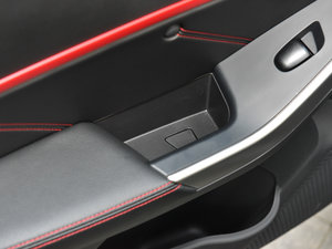 20181.6L XV CVTA g