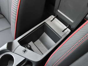 20181.6L XV CVTA g