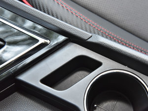 20181.6L XV CVTA g