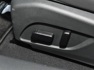 20181.6L XV CVTA {{