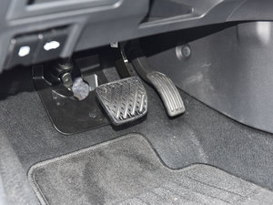 20181.6L XV CVTA g