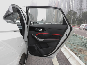 20181.6L XV CVT(lin)A g