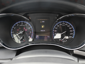 20181.6L XV CVT(lin)A x