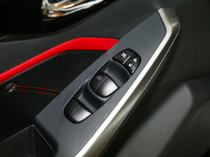 20181.6L XL ք(dng)(lin)Ӣ {܇ƅ^(q)	