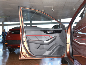 20181.6L XL CVTӢ {λ܇T