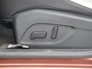 20181.6L XV CVTA {{