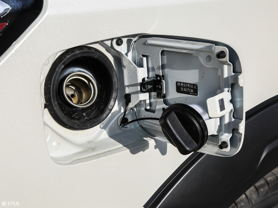 2018T70 2.0L CVT\Ӱ