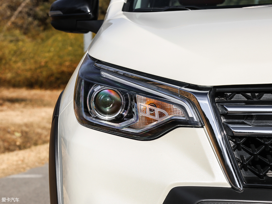 2018T70 2.0L CVT\Ӱ