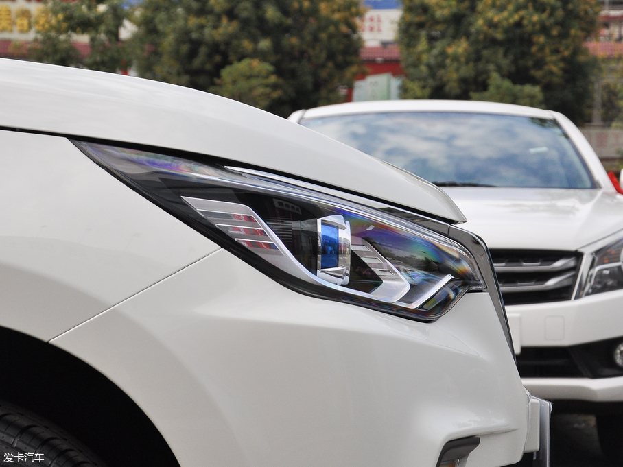 2018���T70 2.0L CVT�����