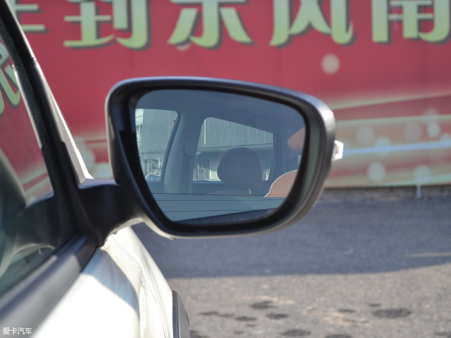 2018T70 2.0L CVT\Ӱ