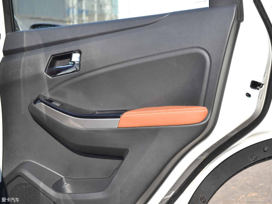 2018T70 2.0L CVT\Ӱ