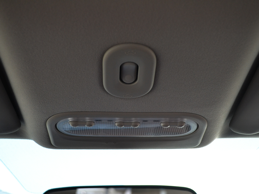 2018T70 2.0L CVT\Ӱ