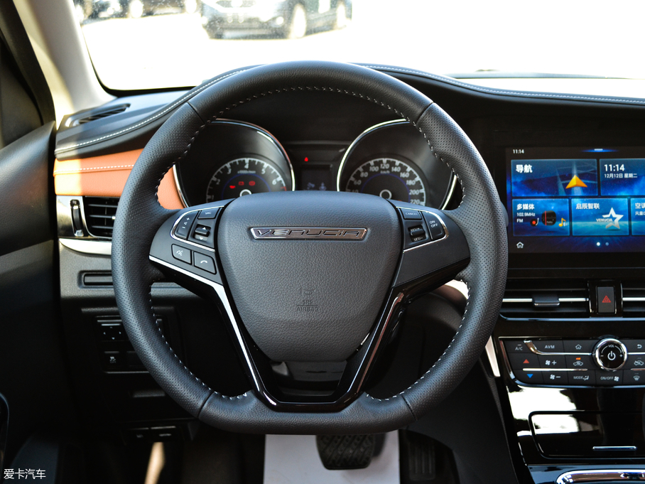 2018T70 2.0L CVT\Ӱ