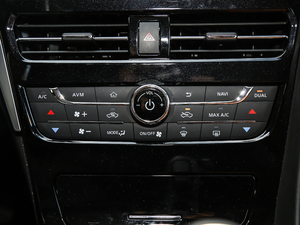 20182.0L CVT\Ӱ {(dio){(dio)(ji)