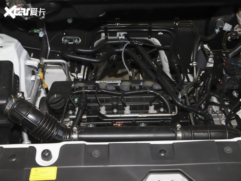 野马汽车2021款斯派卡