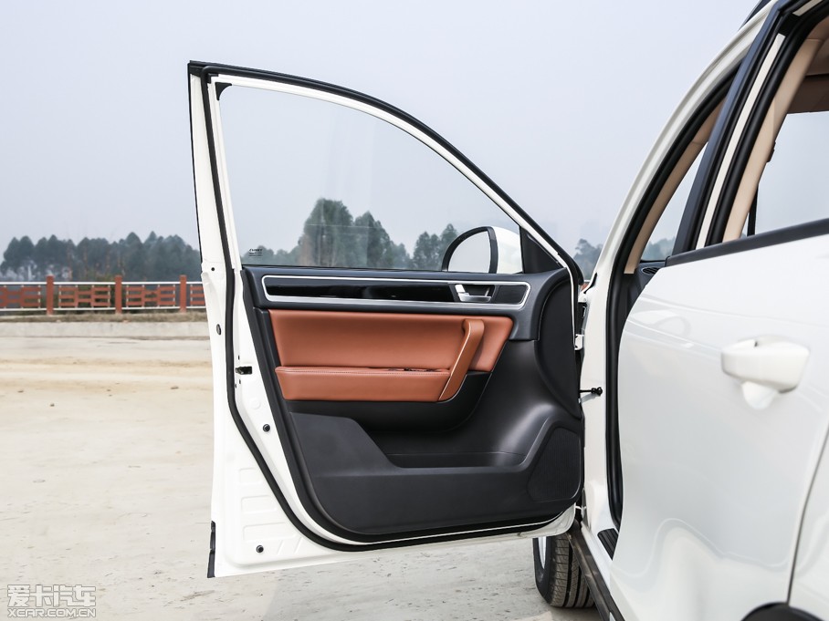 2015ҰRT70 1.8L քӺA