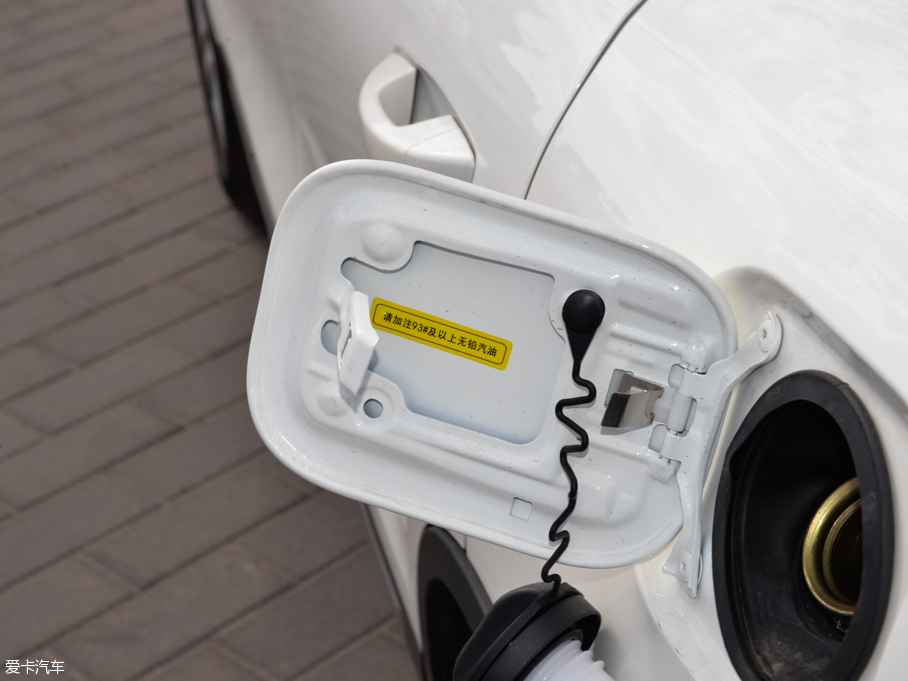 2015ҰRT70 1.8T CVT (yu)